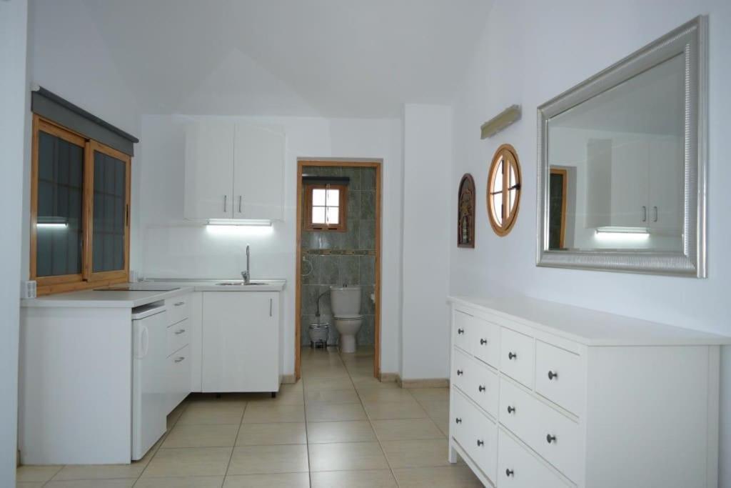 Casita Montana Clara Apartment Punta Mujeres Екстериор снимка